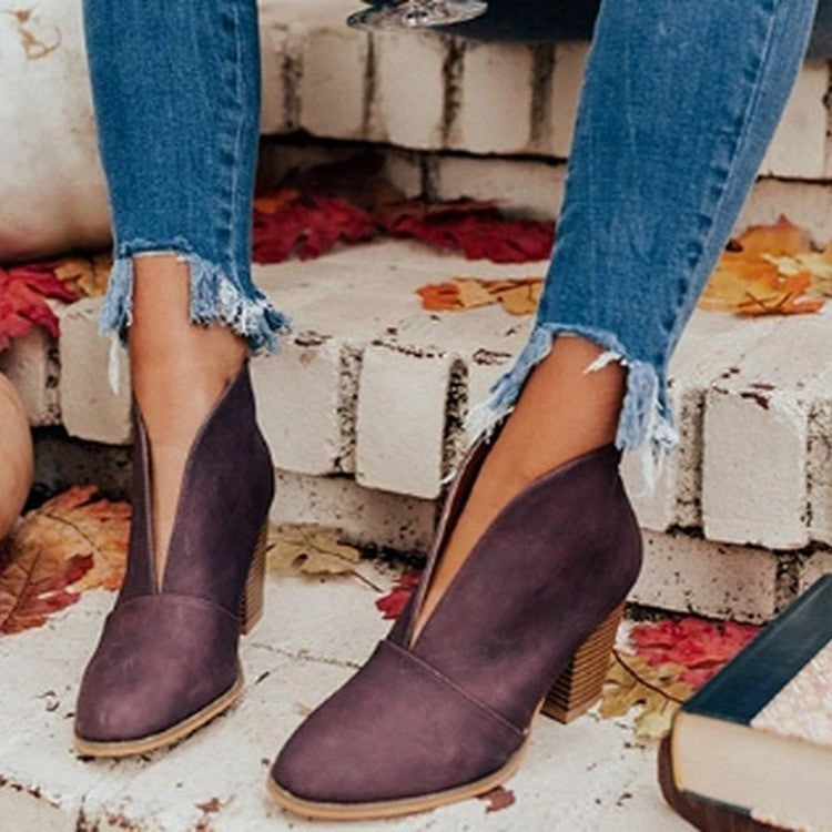 Damen Ankle Boots mit modischem Schnitt und hochwertiger Oberflächenstruktur R&B