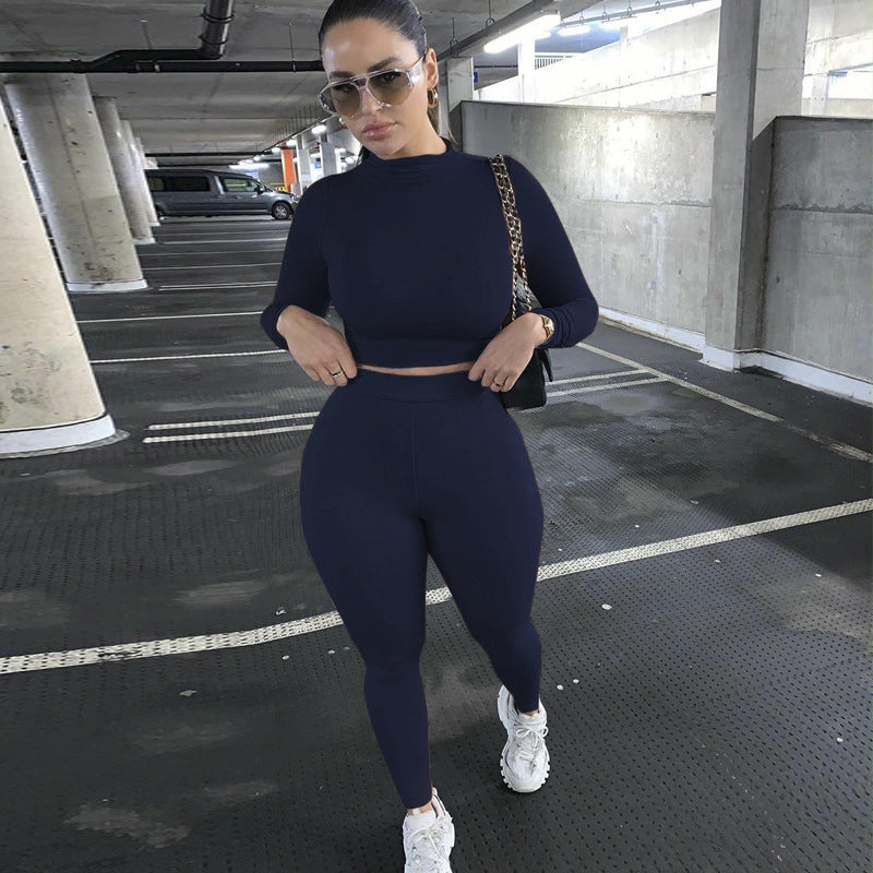 Damen Sportliches Set mit hochgeschlossenem Oberteil und enganliegenden Leggings R&B