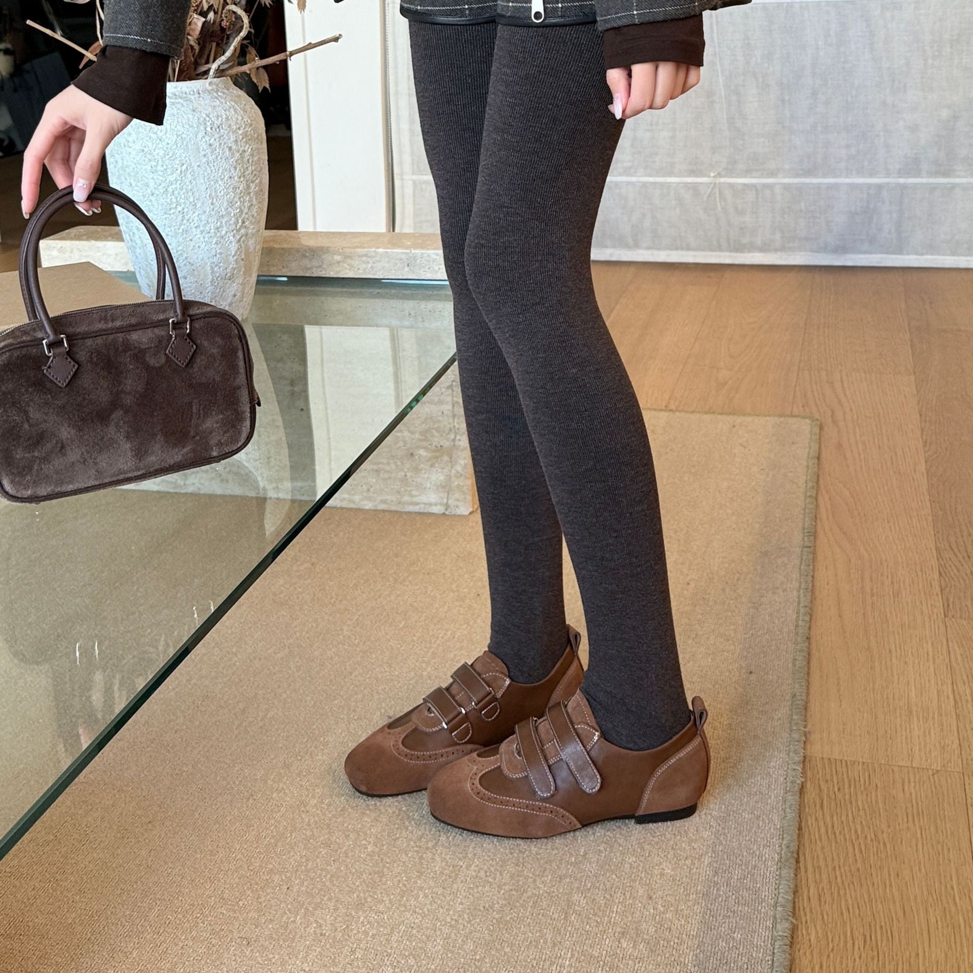 Damen Mokassins mit modischem Doppelschnallenverschluss und hochwertigem Veloursleder