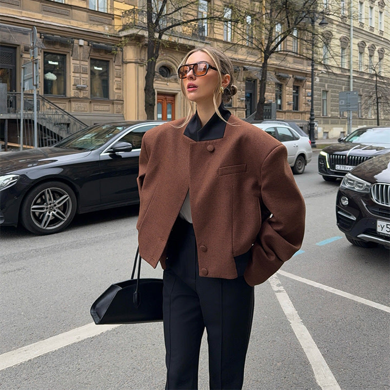 Damen Modische Kurzjacke mit oversized Schnitt und elegantem Kragen R&B