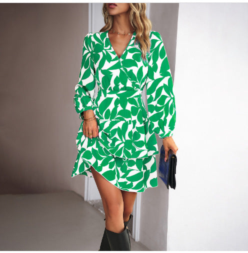Damen Kurzes Kleid mit stilvollem Blumendruck und Rüschendetails R&B
