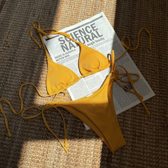 Damen Triangel-Bikini-Set mit verstellbaren Bindebändern und texturiertem Stoff R&B