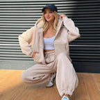 Damen lässiger Hoodie- und Jogginghose-Anzug mit elastischem Bund und bequemen Taschen