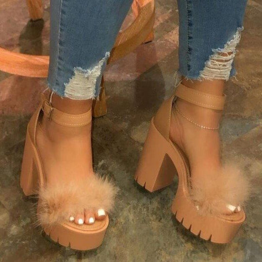 Damen Plateauschuhe mit extravagantem Feder-Detail und knalligem Design R&B