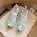 Damen Slip-On Sneaker mit modischem Blumenmusterdetail und bequemer Sohle R&B