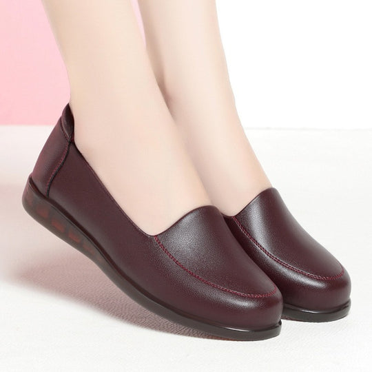 Damen Bequeme Slipper aus hochwertigem Kunstleder mit dämpfender Sohle R&B