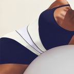 Damen Einteiler Badeanzug mit elegantem Farbverlauf und modischen Trägerdetails R&B