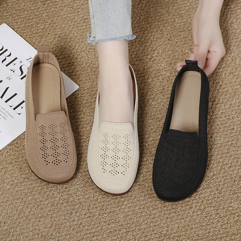 Damen Bequeme Slip-On Schuhe mit modischem Lochmuster R&B