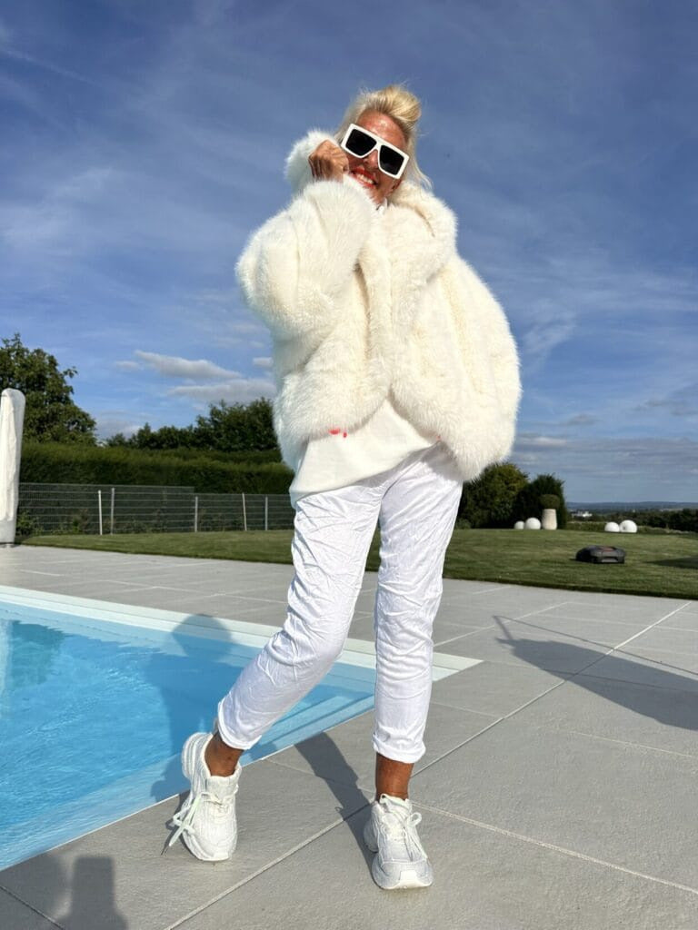 Damen Modische Fleecejacke mit weich gefüttertem Kragen und weitem Schnitt R&B