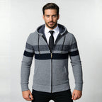 Herren stylische Strickjacke mit Kapuze und innovativem Design
