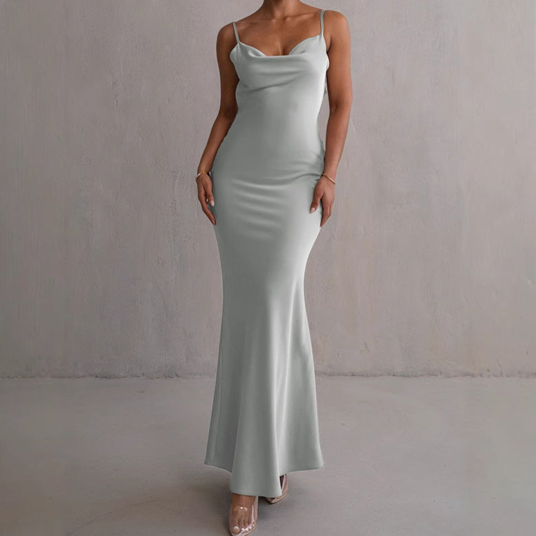 Damen Elegantes und figurbetontes Maxikleid mit tiefem Rückenausschnitt und floralen Applikationen R&B