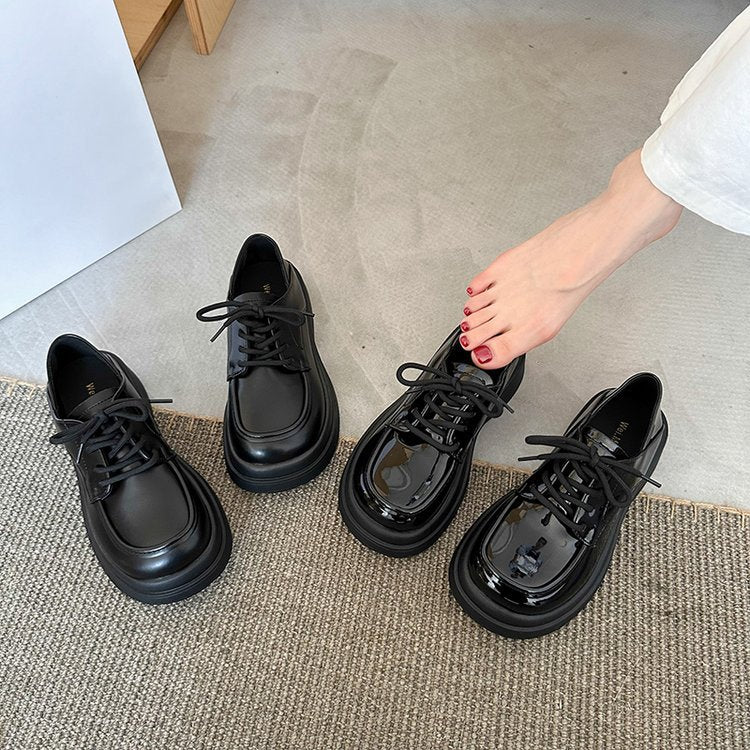 Damen modische Schnürschuhe mit glänzender Lackoberfläche und bequemer Sohle R&B
