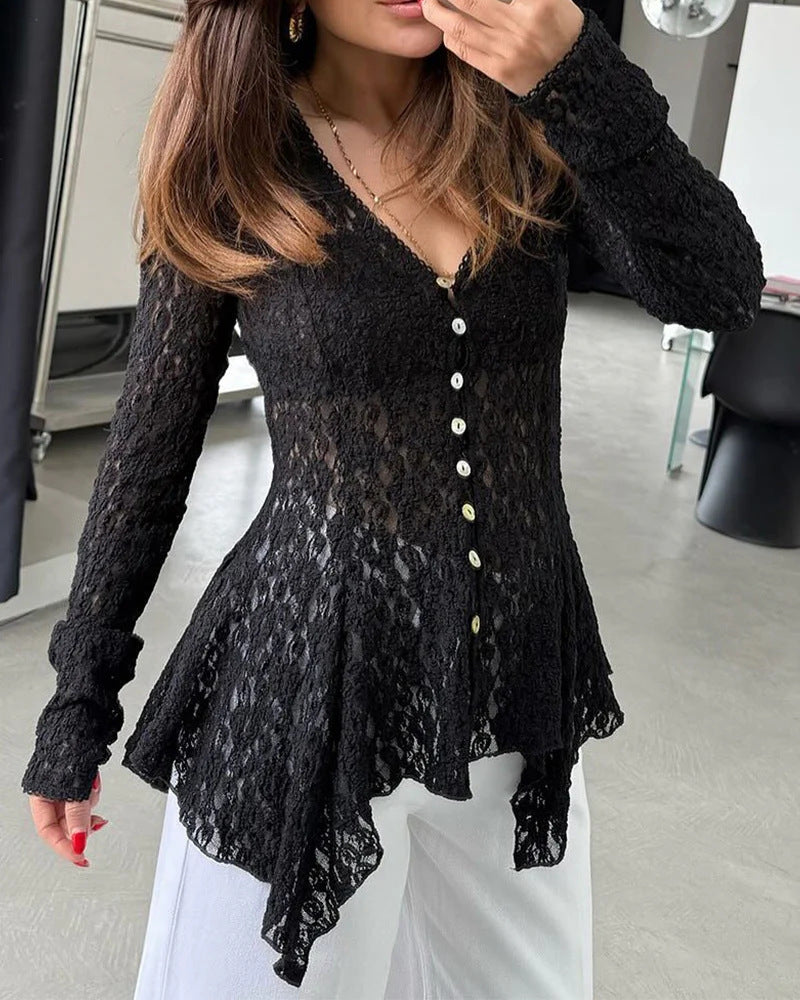 Damen romantische Spitzenbluse mit asymmetrischem Saum und Knopfdetails R&B