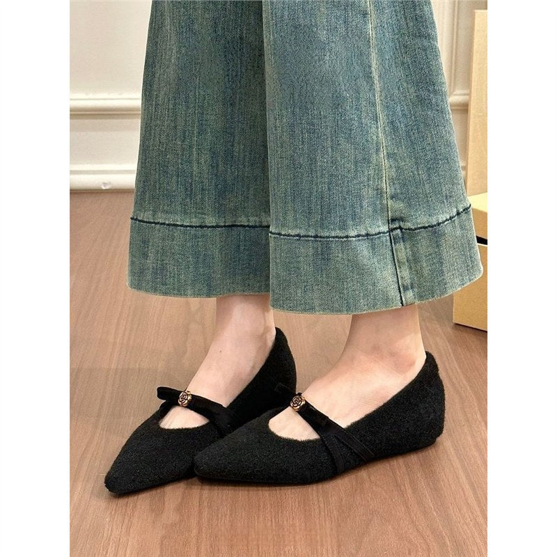 Damen spitze Ballerinas mit zierlichem Blumenakzent R&B