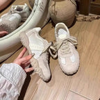 Damen Sportliche Sneakers aus hochwertigem Wildleder mit robustem Sohlenprofil R&B