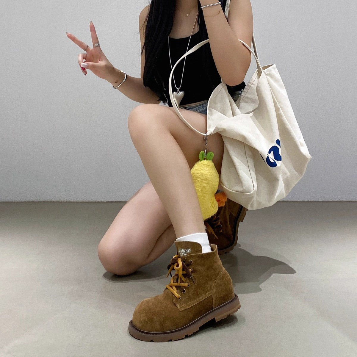 Damen bequeme und stilvolle Chelsea Boots mit trendy Schnürung R&B