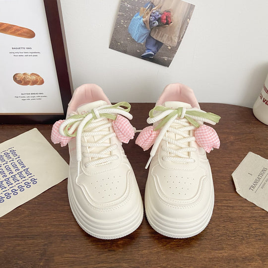 Damen Sneakers mit verspieltem Blumenmotiv und gepolsterter Laufsohle R&B