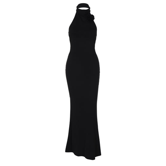 Damen Elegantes Maxi-Kleid mit raffiniertem Halter und floralem Akzent R&B