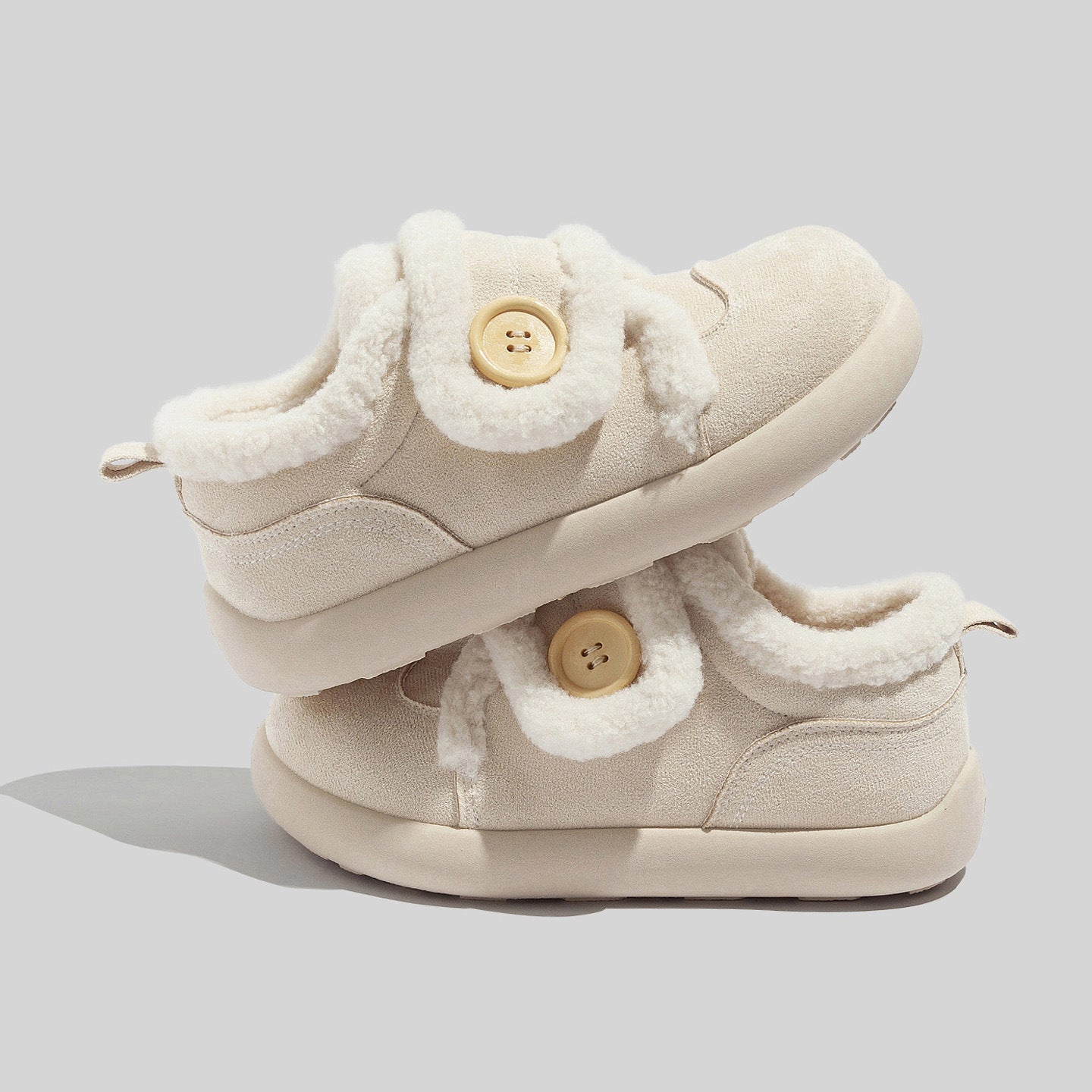 Damen Hausschuhe mit Fleece-Futter und Knopfverschluss