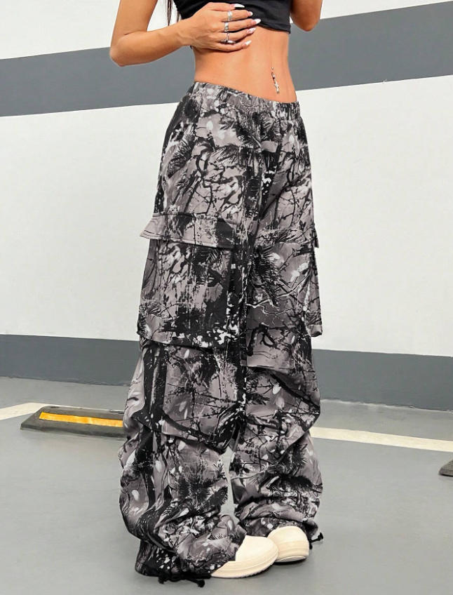 Damen Karierte Cargo-Hose mit niedrigem Schritt und praktischen Taschen R&B