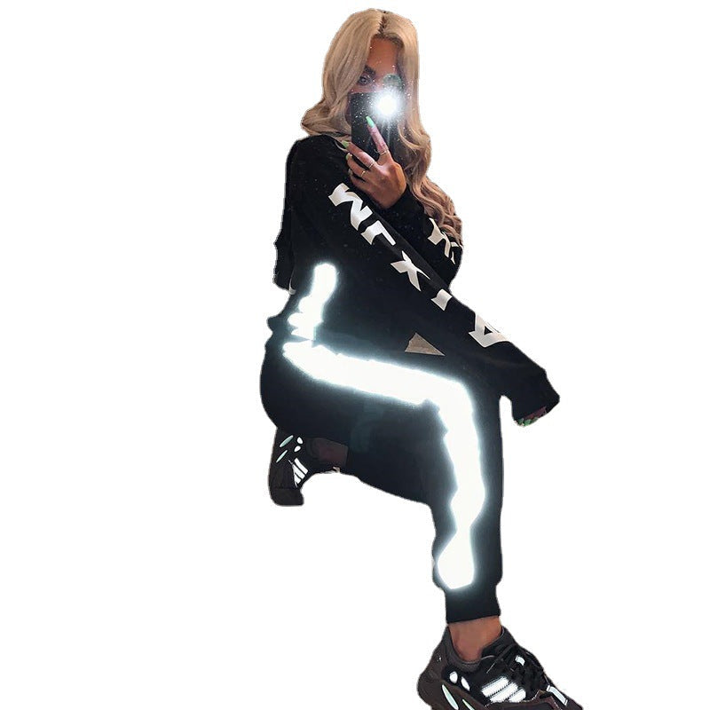 Damen Sportliches Jogginganzug mit reflektierenden Akzenten R&B