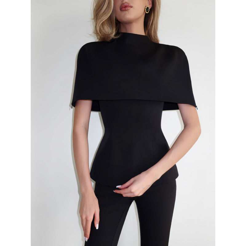 Damen Elegantes Oberteil mit asymmetrischem Kragen und figurbetontem Schnitt R&B