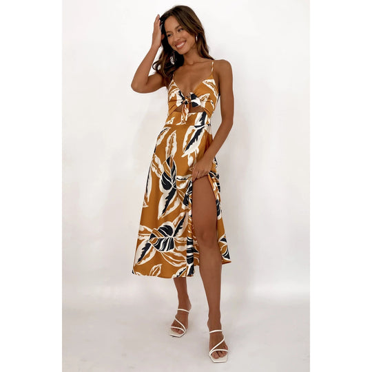 Damen Wickelkleid mit floralem Print und verspielt schwingendem Saum R&B