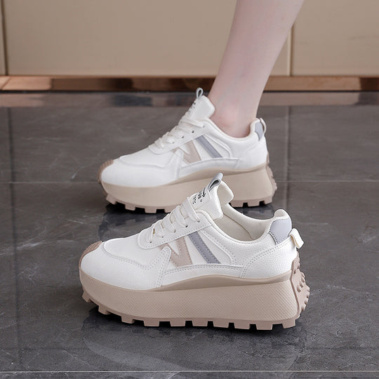 Damen Chunky Sneakers mit eleganter Plateau-Sohle und modischem Design R&B