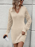 Damen Strickkleid mit V-Ausschnitt und luftigen Häkelärmeln R&B