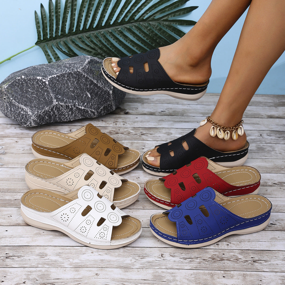 Damen Komfortable Clogs mit atmungsaktivem Design und modischen Ausschnitten R&B