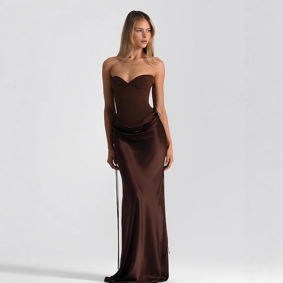 Damen Maxikleid mit elegantem Schnitt und raffinierten Drapierungen R&B