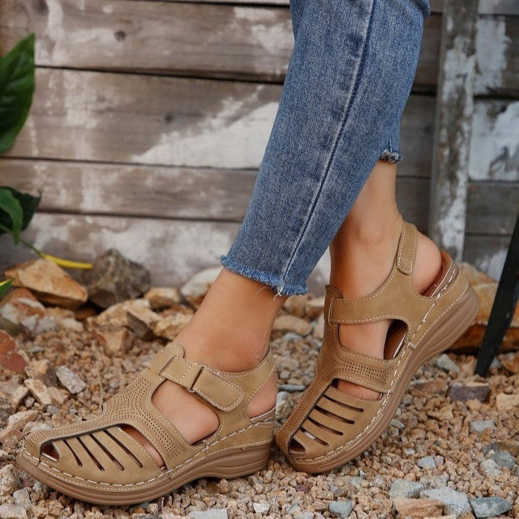 Damen Komfortable Wandersandalen mit ergonomischer Sohle und hochwertiger Oberflächenstruktur R&B