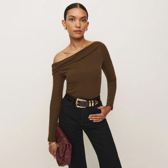 Damen Elegantes Langarmoberteil mit schrägem Ausschnitt und figurbetontem Schnitt R&B