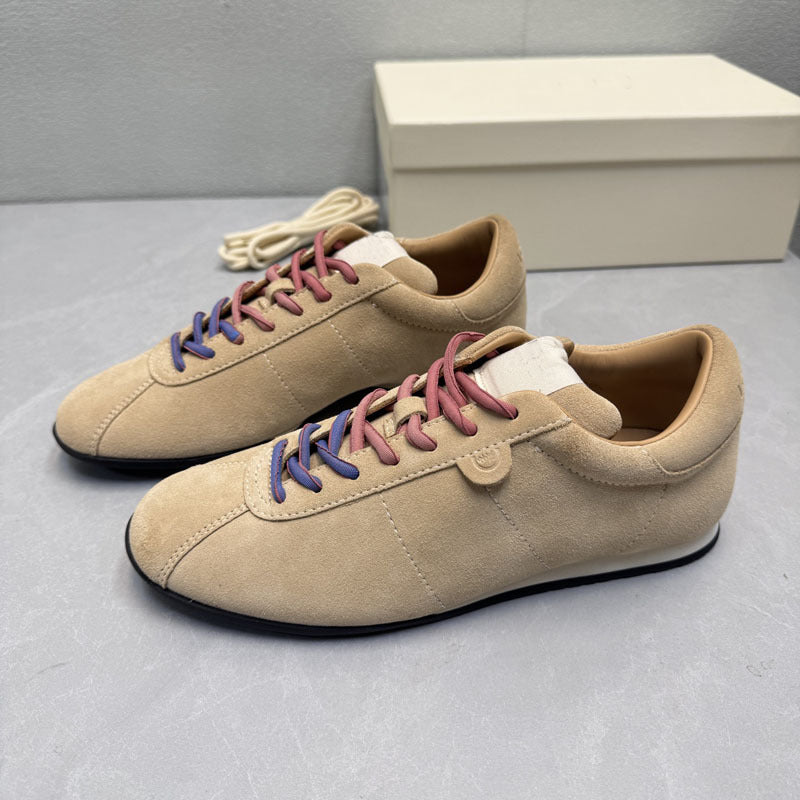 Damen modische Suede Sneakers mit farbigen Schnürsenkeln R&B