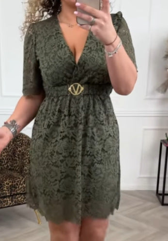 Damen nan tailliertes Spitzenkleid mit V-Ausschnitt, Empirenaht und metallischem Ziergürtel R&B