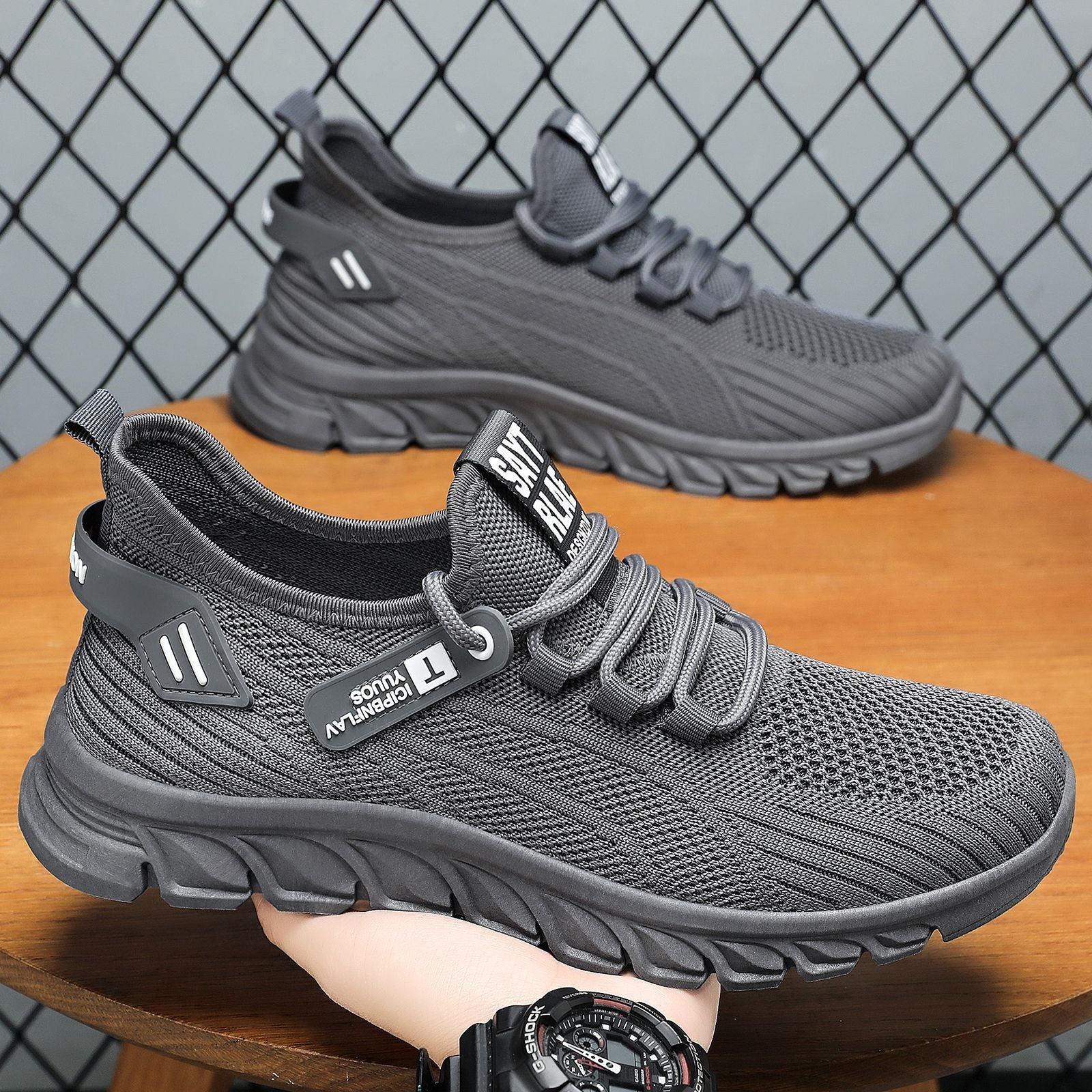 Damen Sportliche Mesh-Sneakers mit flexiblem Komfortprofil R&B