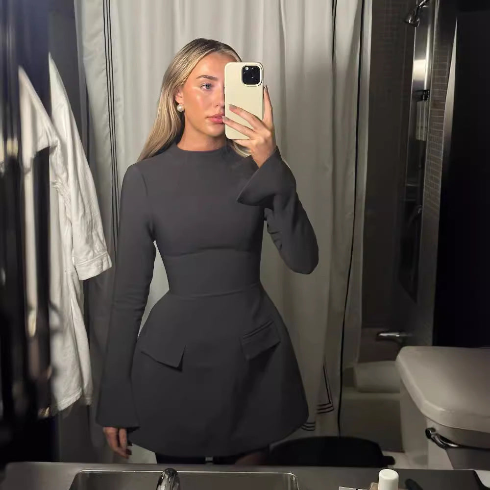Damen Figurumspielendes Minikleid mit langen Ärmeln und praktischen Taschen R&B