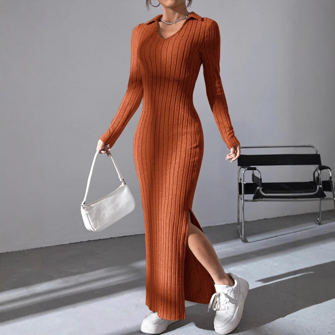 Damen Maxikleid mit strukturiertem V-Ausschnitt und Seitenschlitzen R&B