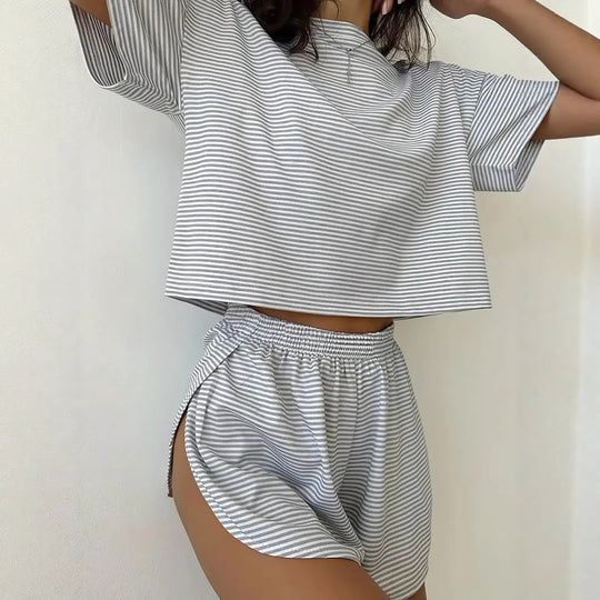 Damen Lässiges Streifen-Set mit weitem T-Shirt und Shorts R&B