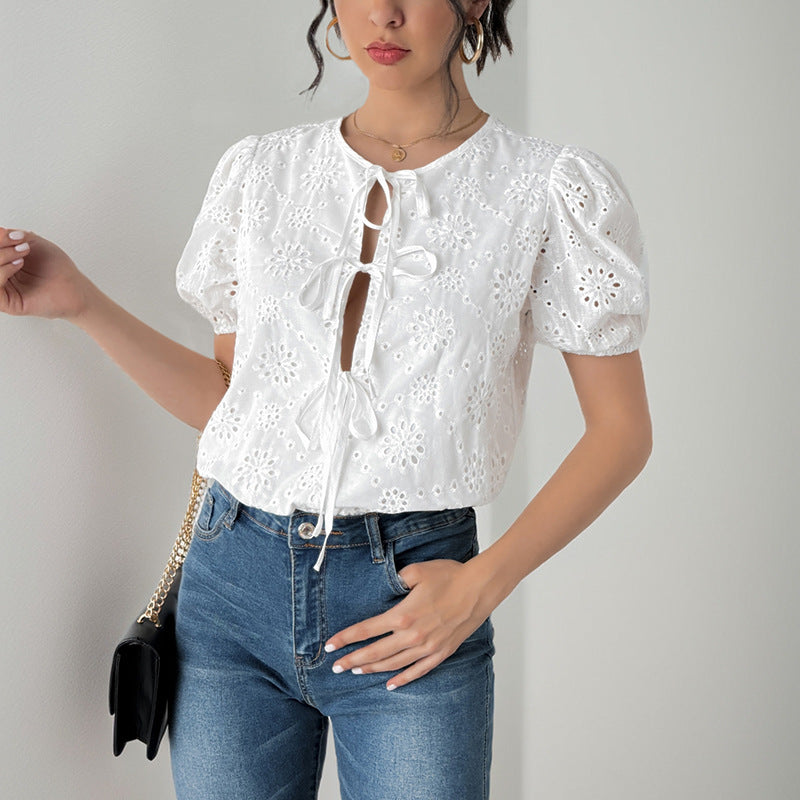 Damen Bluse mit Rüschen und raffiniertem Schnürdetail R&B