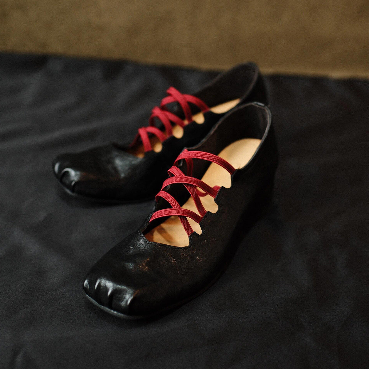 Damen modische Sling-Pumps mit elastischen Bändern