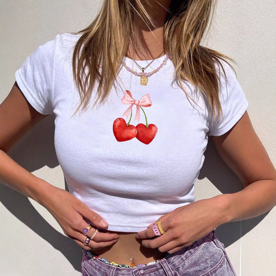 Damen Crop-T-Shirt mit frischem Kirschmotiv und verspieltem Schleifen-Design R&B