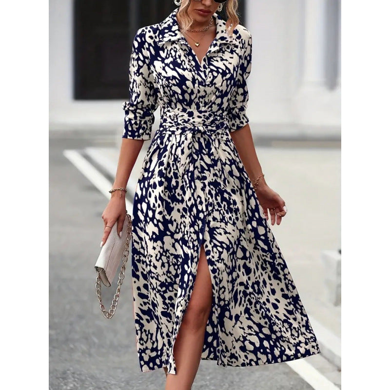 Damen Maxikleid mit figurbetontem Schnitt und elegantem Animal-Print R&B