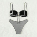 Damen glitzernder Bikini mit verstellbaren Trägern und elegantem Detail