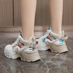 Damen Sportliche Sneaker mit modischen Designelementen und dämpfender Laufsohle R&B