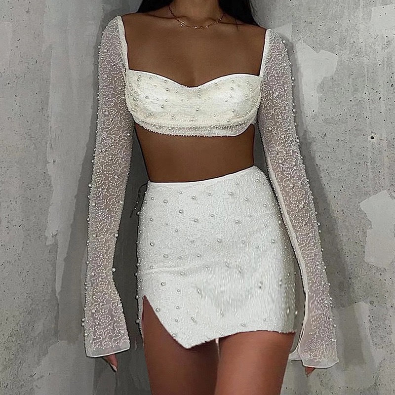 Damen Elegantes Crop-Top mit langen, transparenten Ärmeln und funkelnden Akzenten R&B