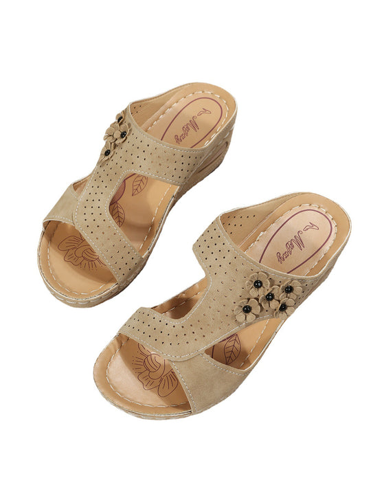 Damen komfortable Sandalen mit modischem Lochmuster und floralen Akzenten R&B