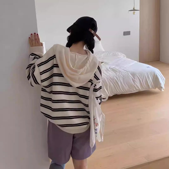 Damen lässiger Streifenpullover mit Knopfleiste und Kapuze R&B