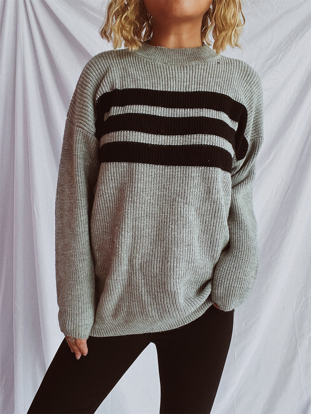 Damen lässiger Strickpullover mit modischen Streifen R&B
