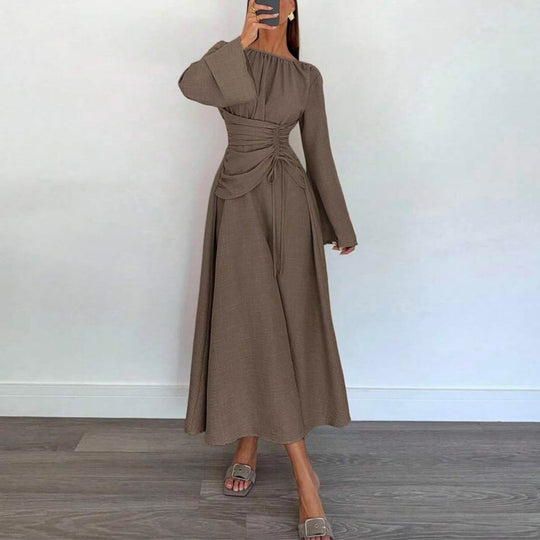 Damen Elegantes Maxikleid mit seitlichem Volant und raffinierten Drapierungen R&B